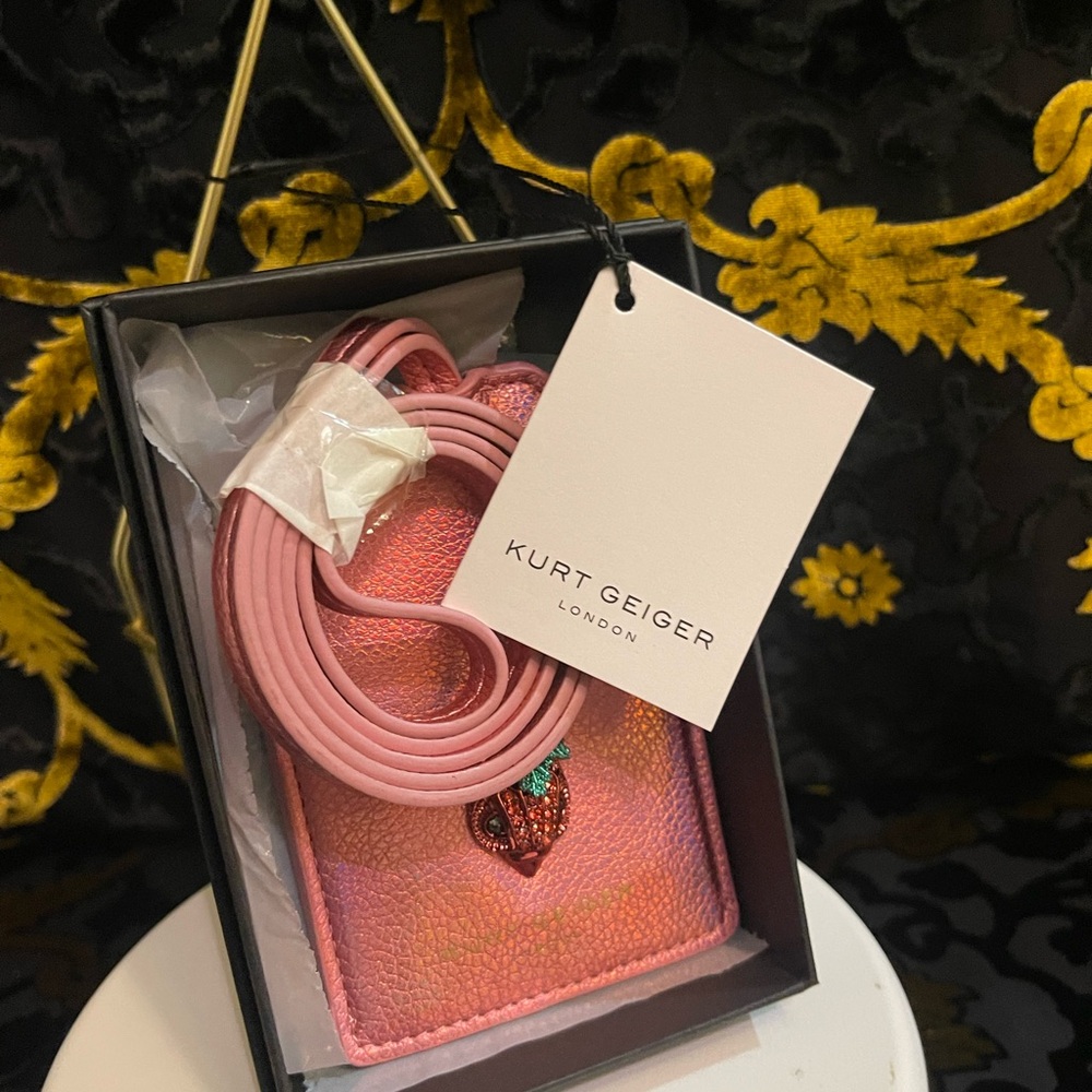 Kurt Geiger Metallic Pink Lanyard w/ Patterned Box. NWT - Picture 5 of 9